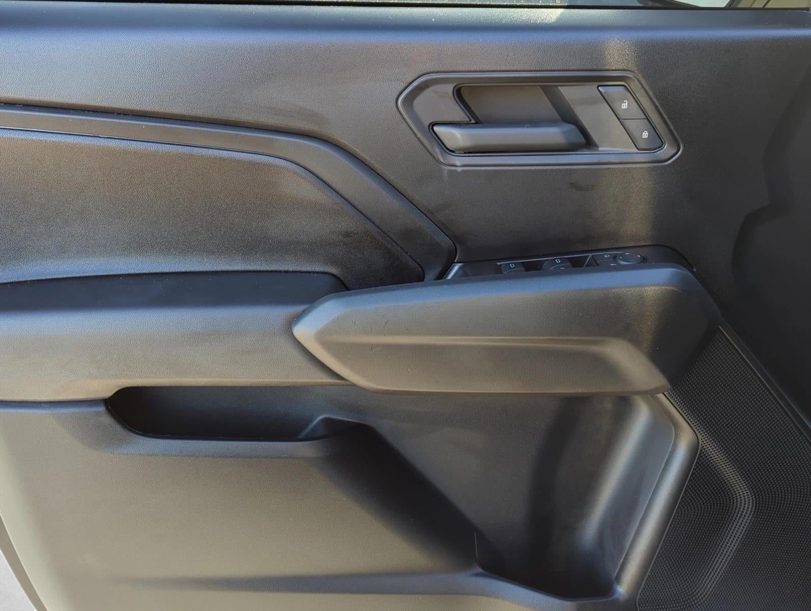 2024 Chevrolet Colorado Crew Cab Short Box 2-Wheel Drive Work Truck