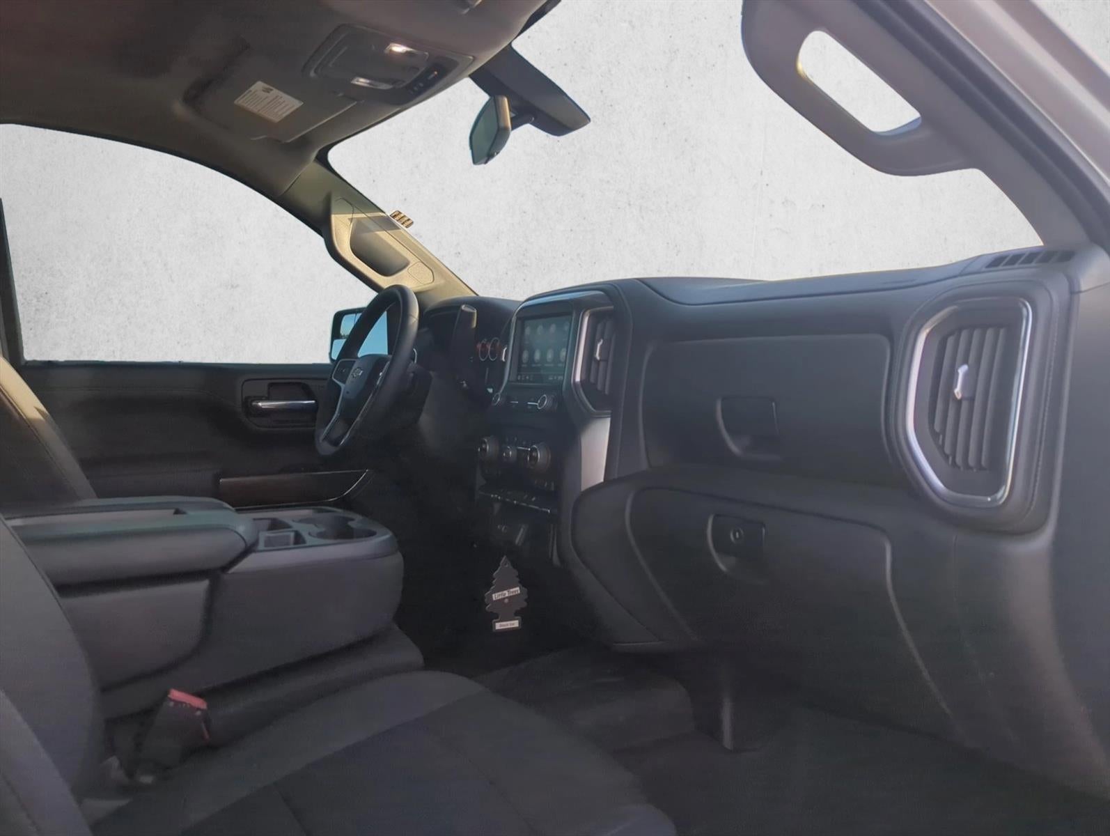 2022 Chevrolet Silverado 1500 LTD Crew Cab Short Box 4-Wheel Drive LT 1LT