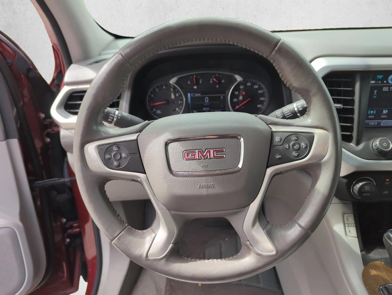 2018 GMC Acadia FWD SLE-2
