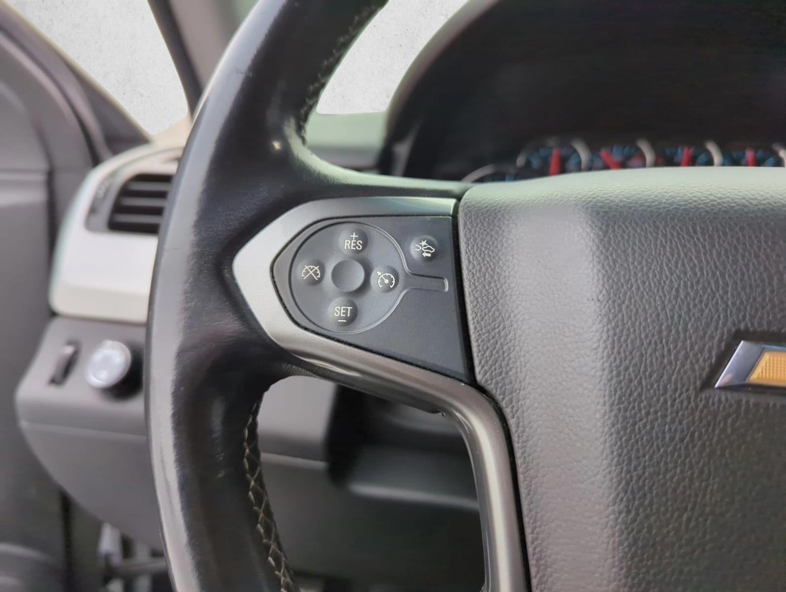 2019 Chevrolet Suburban 2WD 1500 LT