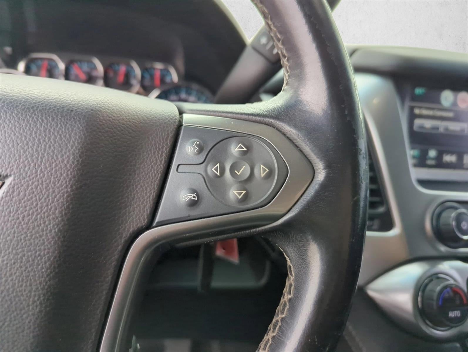 2019 Chevrolet Suburban 2WD 1500 LT