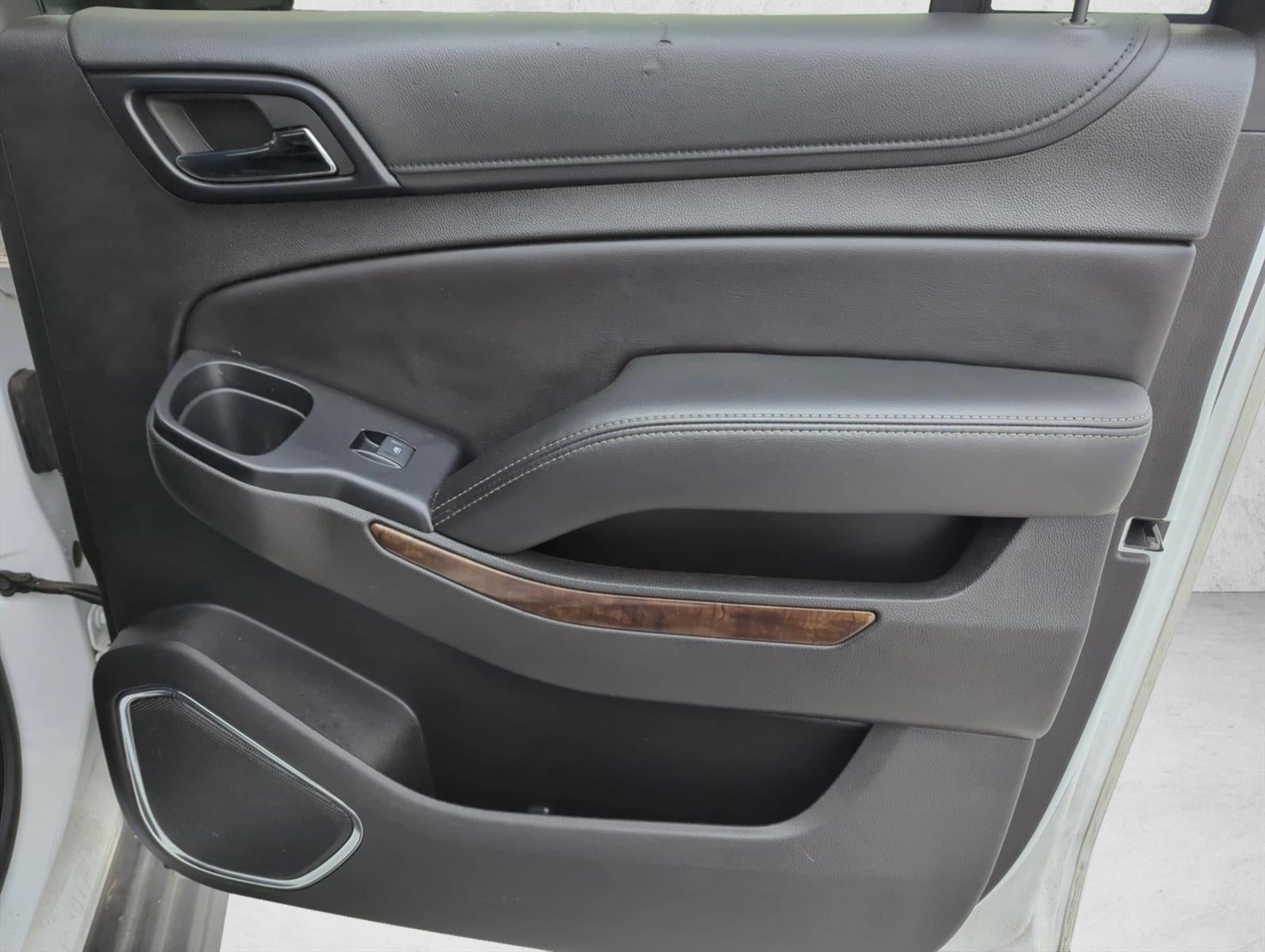 2019 Chevrolet Suburban 2WD 1500 LT