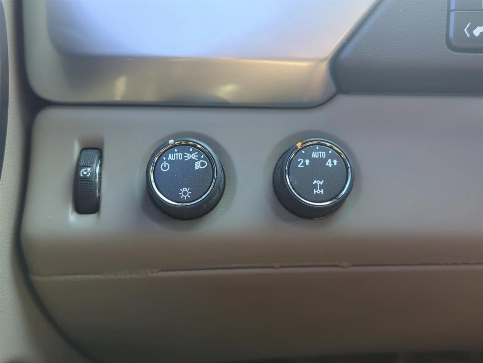 2015 Chevrolet Tahoe 4WD LT