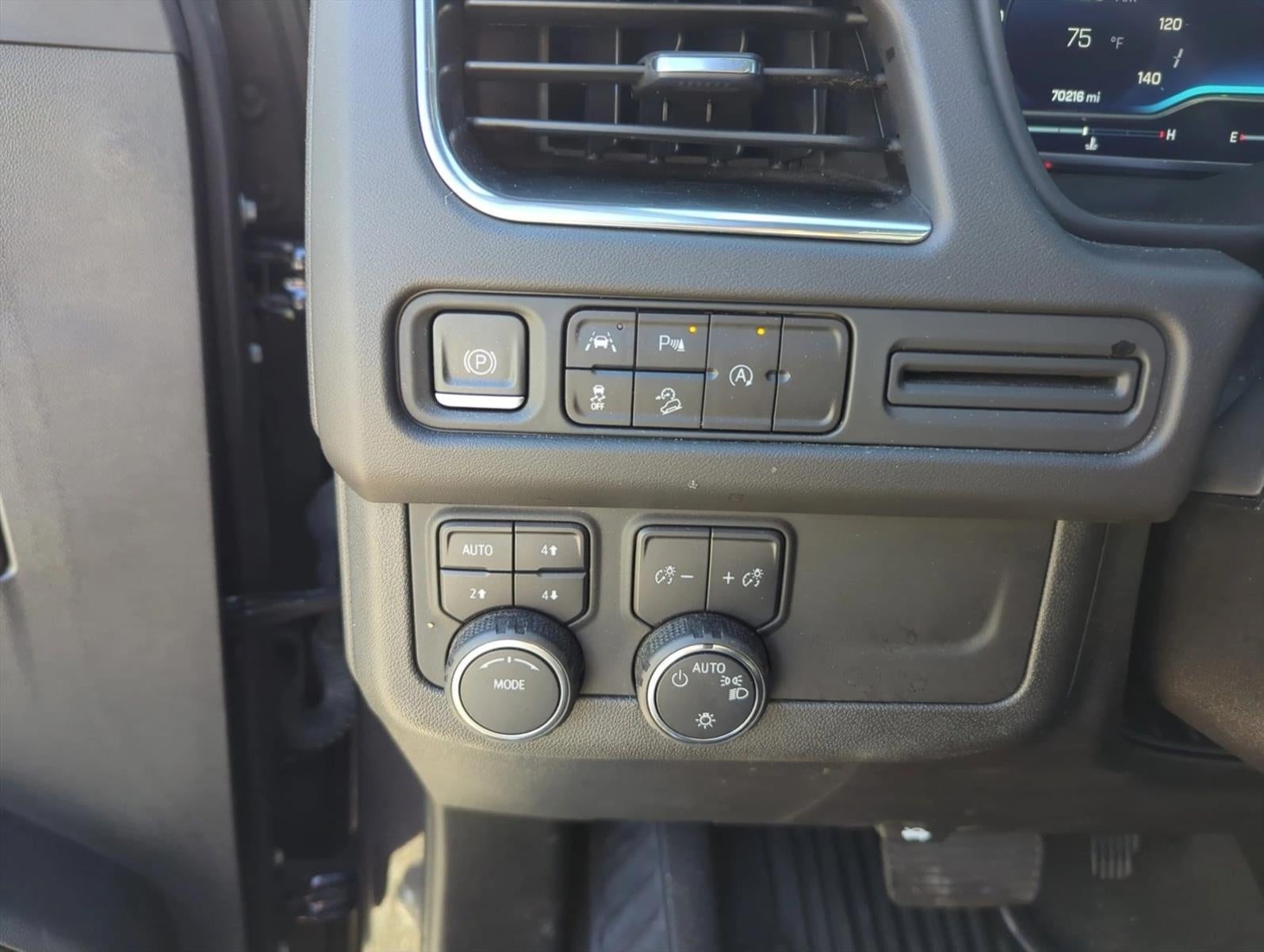 2023 Chevrolet Tahoe 4WD Premier