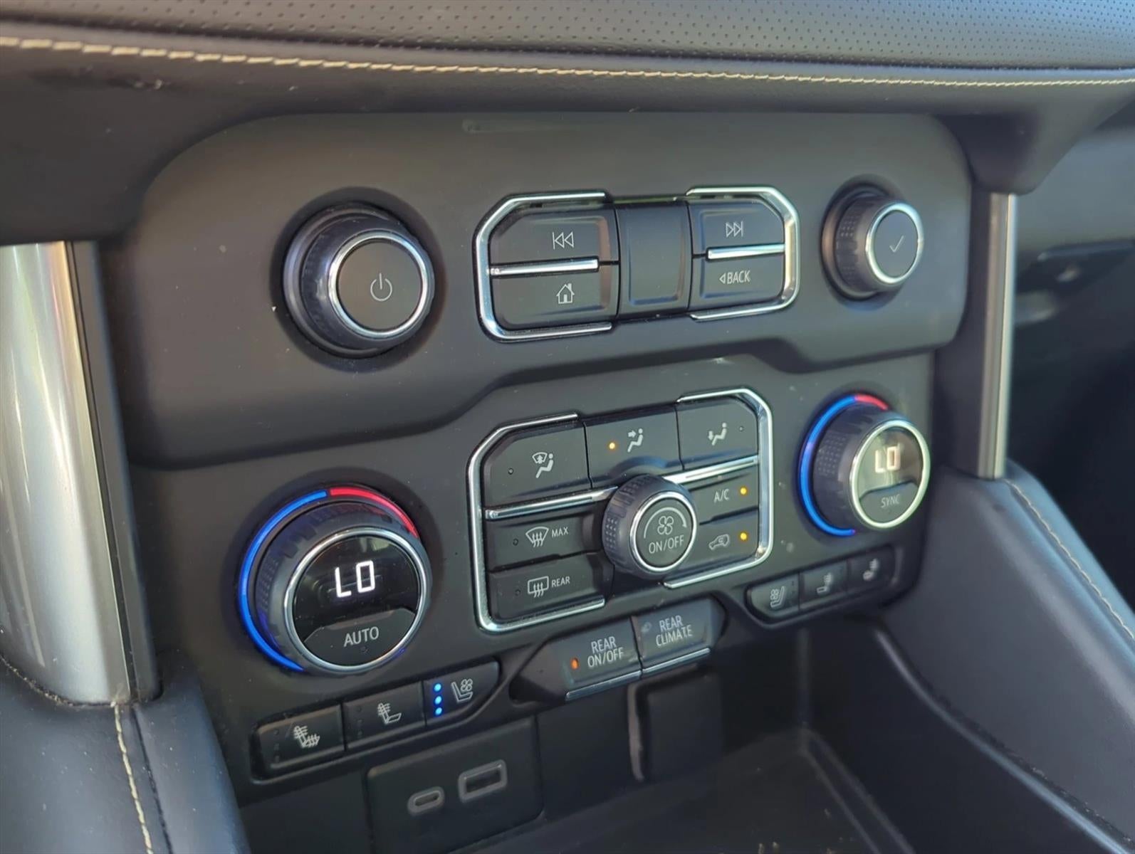 2023 Chevrolet Tahoe 4WD Premier