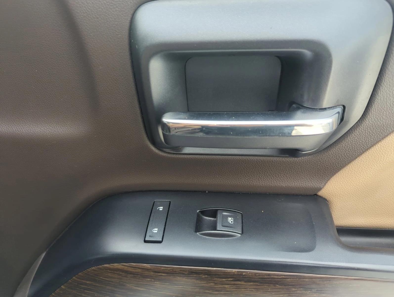 2018 GMC Sierra 3500HD Crew Cab Long Box 4-Wheel Drive Denali