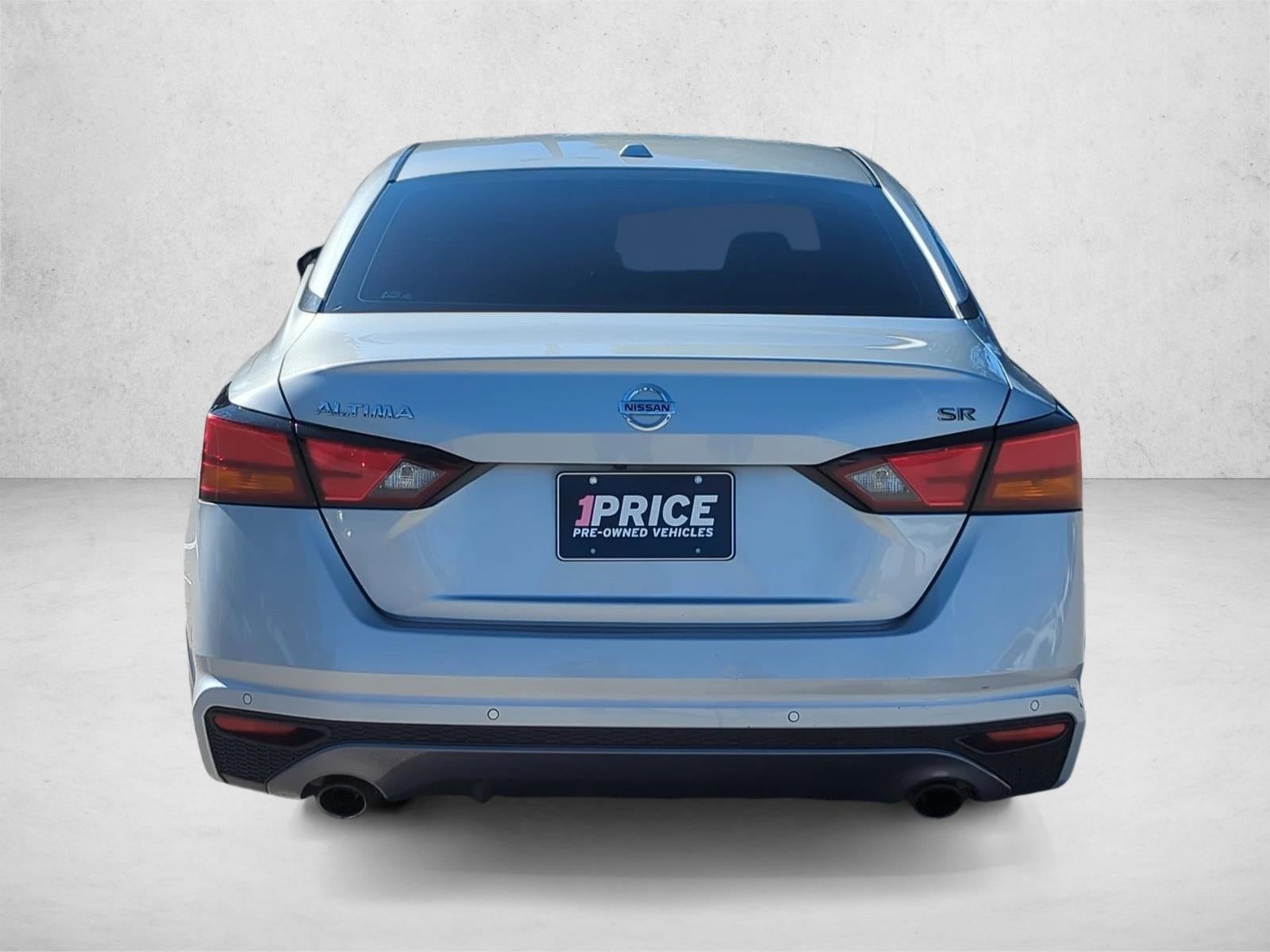 2022 Nissan Altima 2.5 SR Sedan