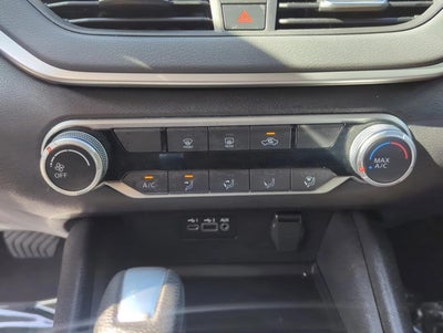 2022 Nissan Altima 2.5 SV Sedan