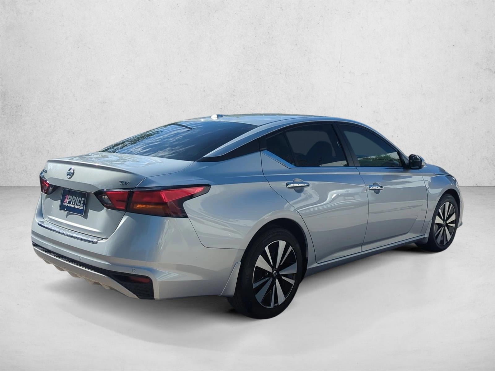 2022 Nissan Altima 2.5 SV Sedan
