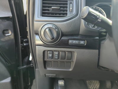 2024 Nissan Titan 4x2 Crew Cab SV