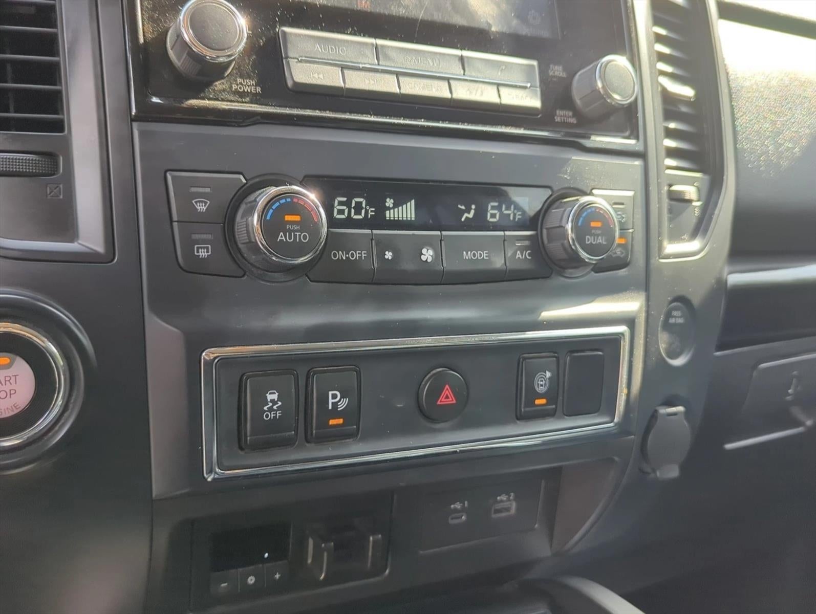 2024 Nissan Titan 4x2 Crew Cab SV