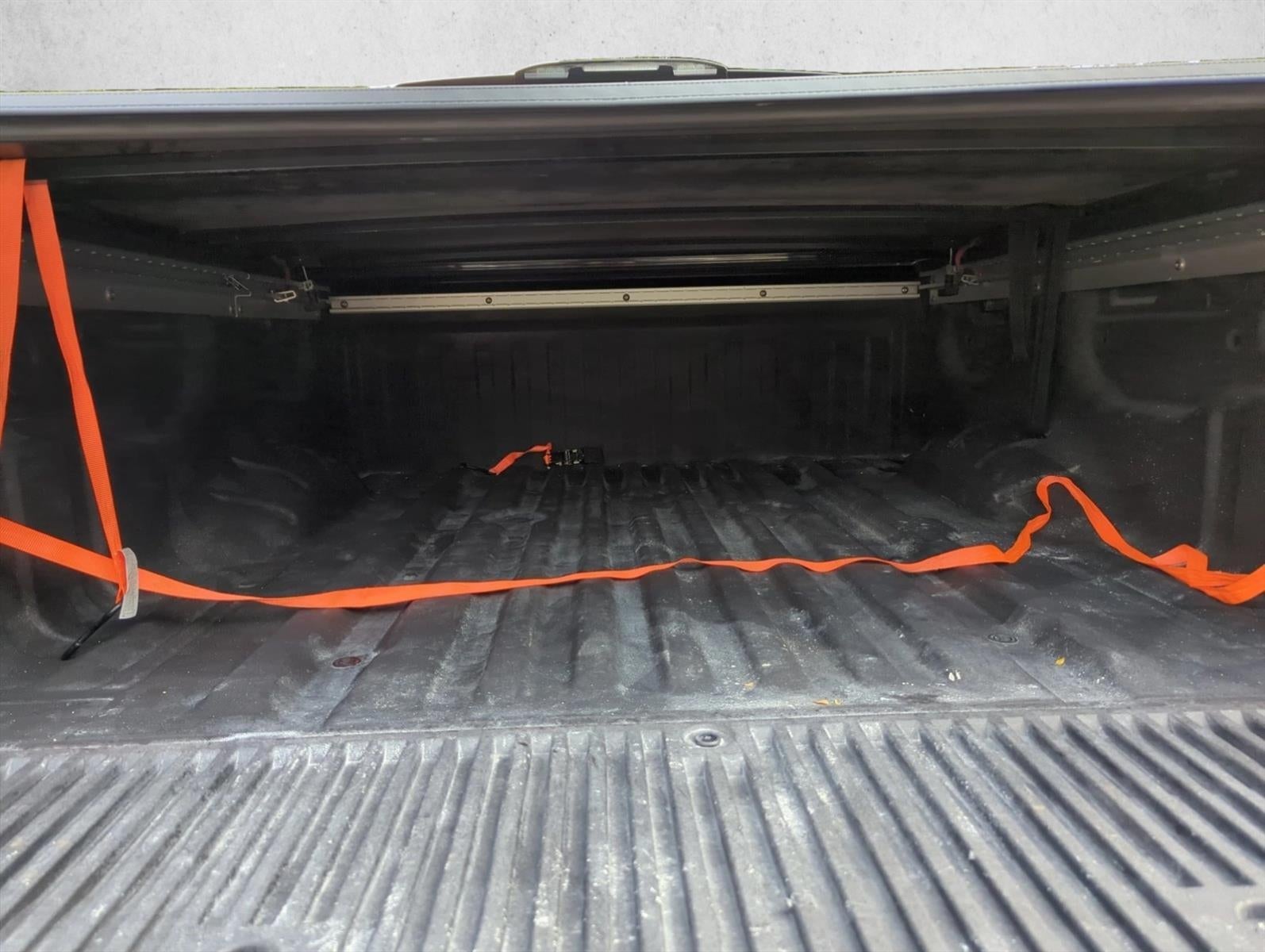 2024 Nissan Titan 4x2 Crew Cab SV