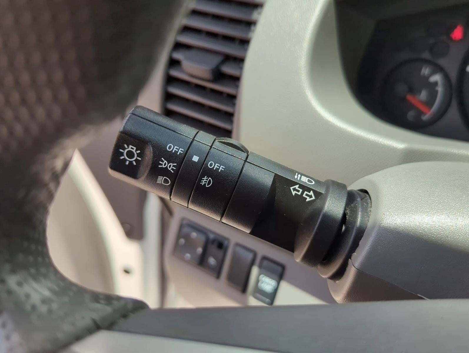 2020 Nissan Frontier Crew Cab 4x2 SV Auto