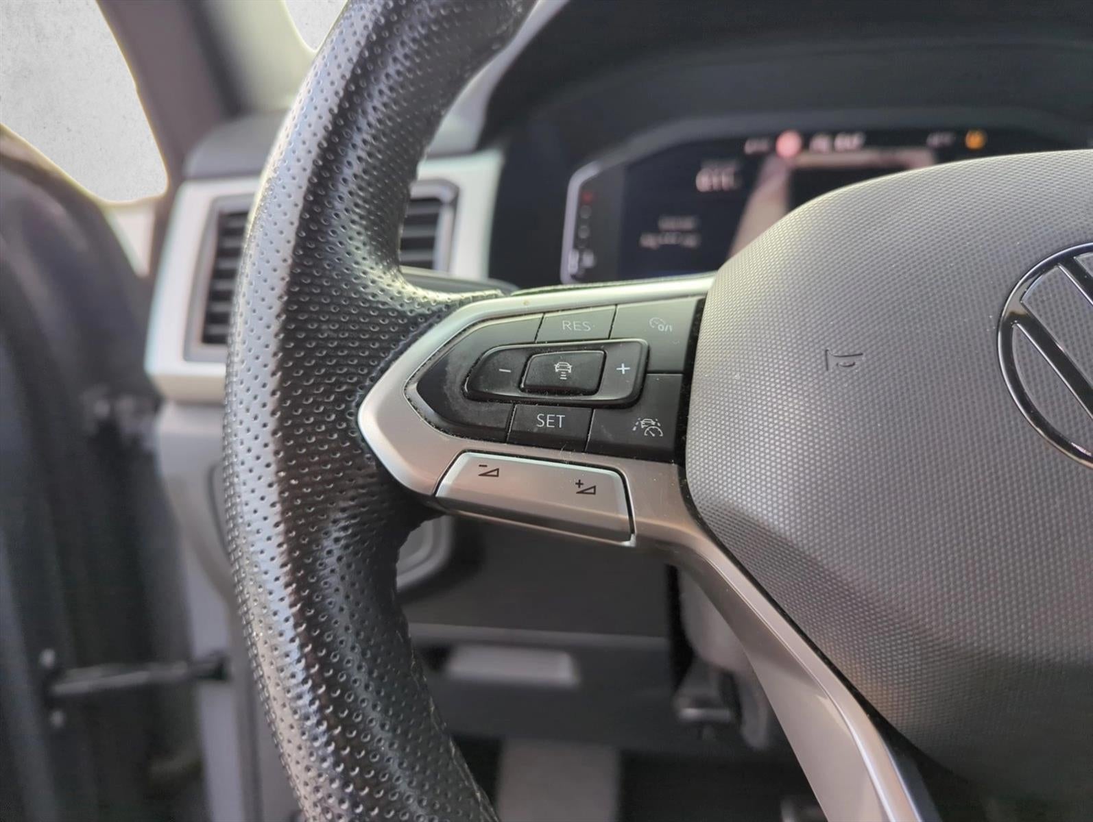 2021 Volkswagen Atlas Cross Sport 3.6L V6 SEL R-Line FWD