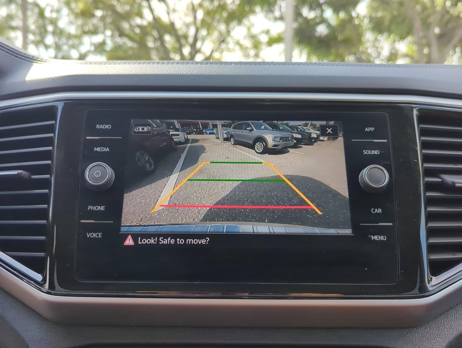 2023 Volkswagen Atlas 3.6L V6 SE w/Technology FWD