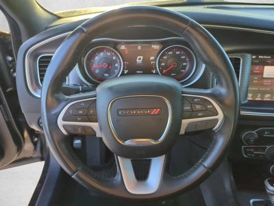 2016 Dodge Charger 4dr Sdn SXT RWD