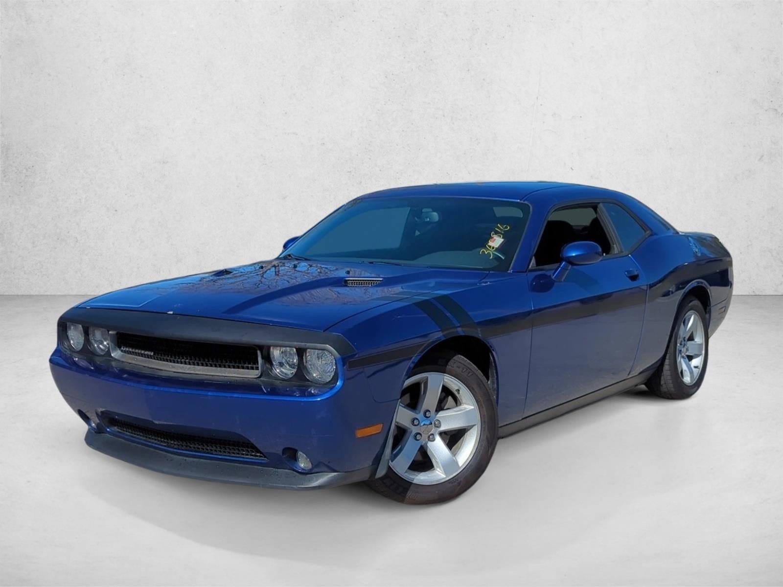 2012 Dodge Challenger 2dr Cpe SXT