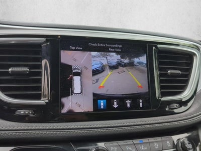 2019 Chrysler Pacifica Limited FWD