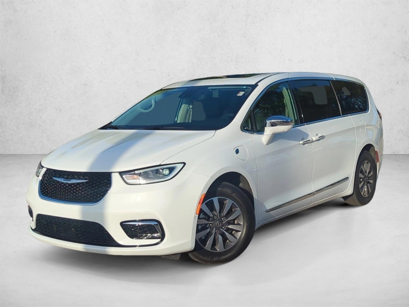 2022 Chrysler Pacifica Hybrid Limited FWD