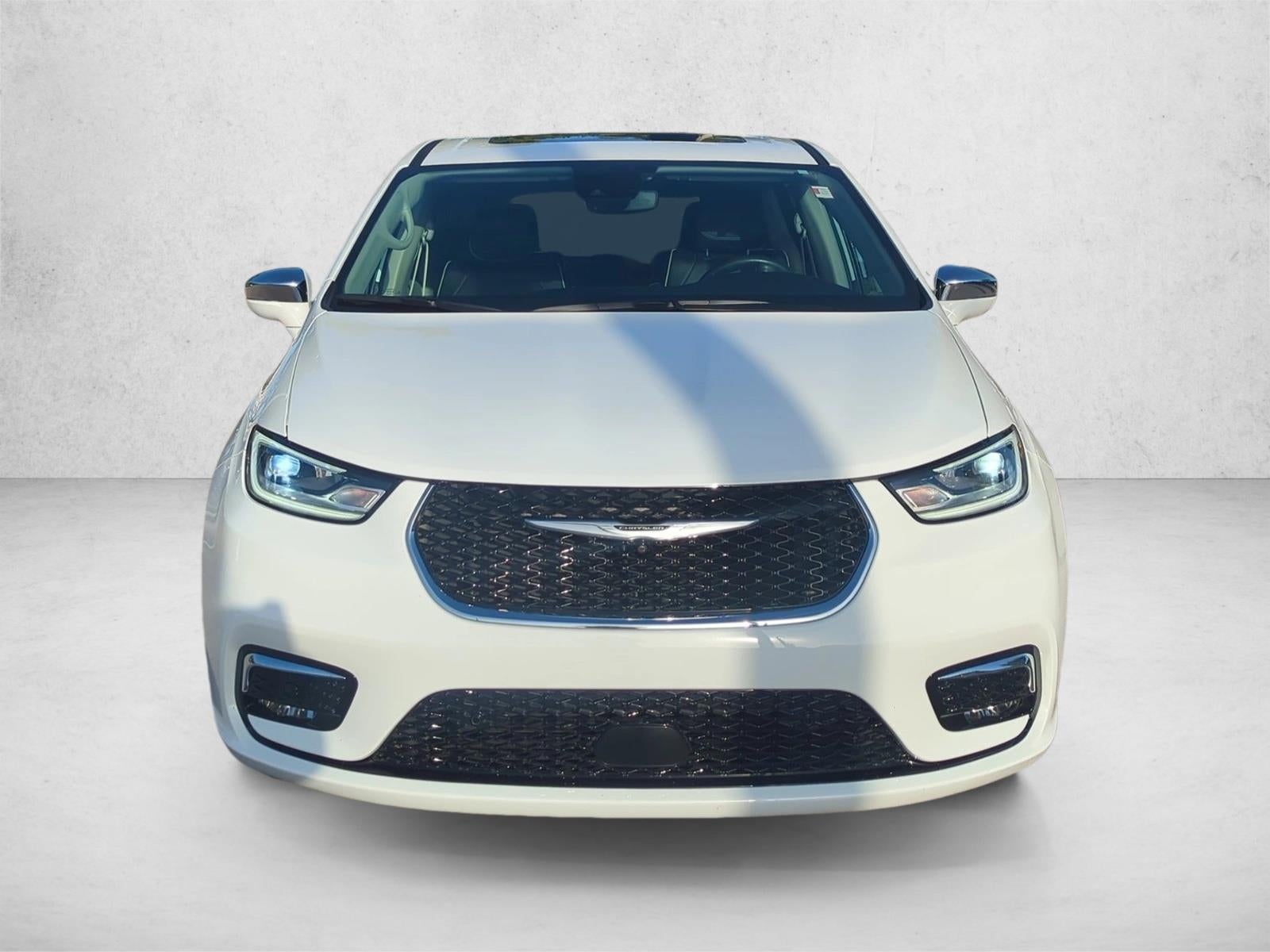 2022 Chrysler Pacifica Hybrid Limited FWD