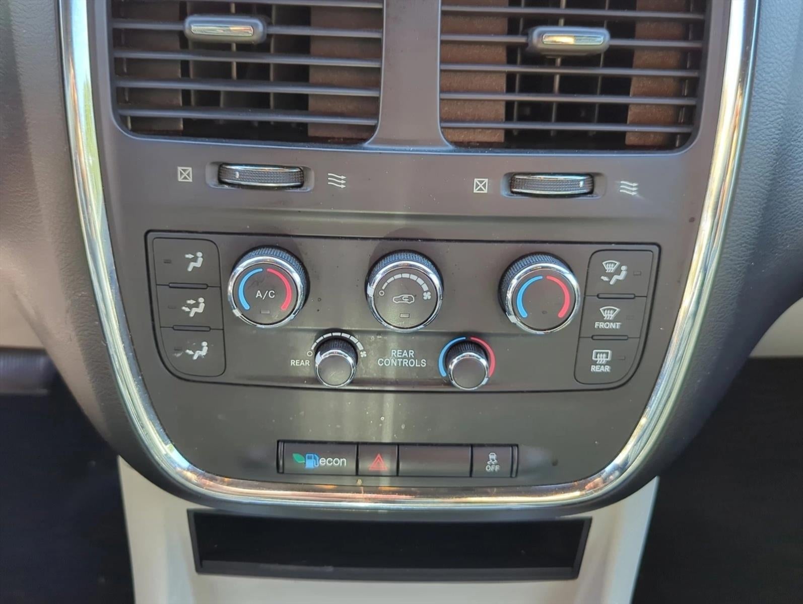 2017 Dodge Grand Caravan SXT Wagon