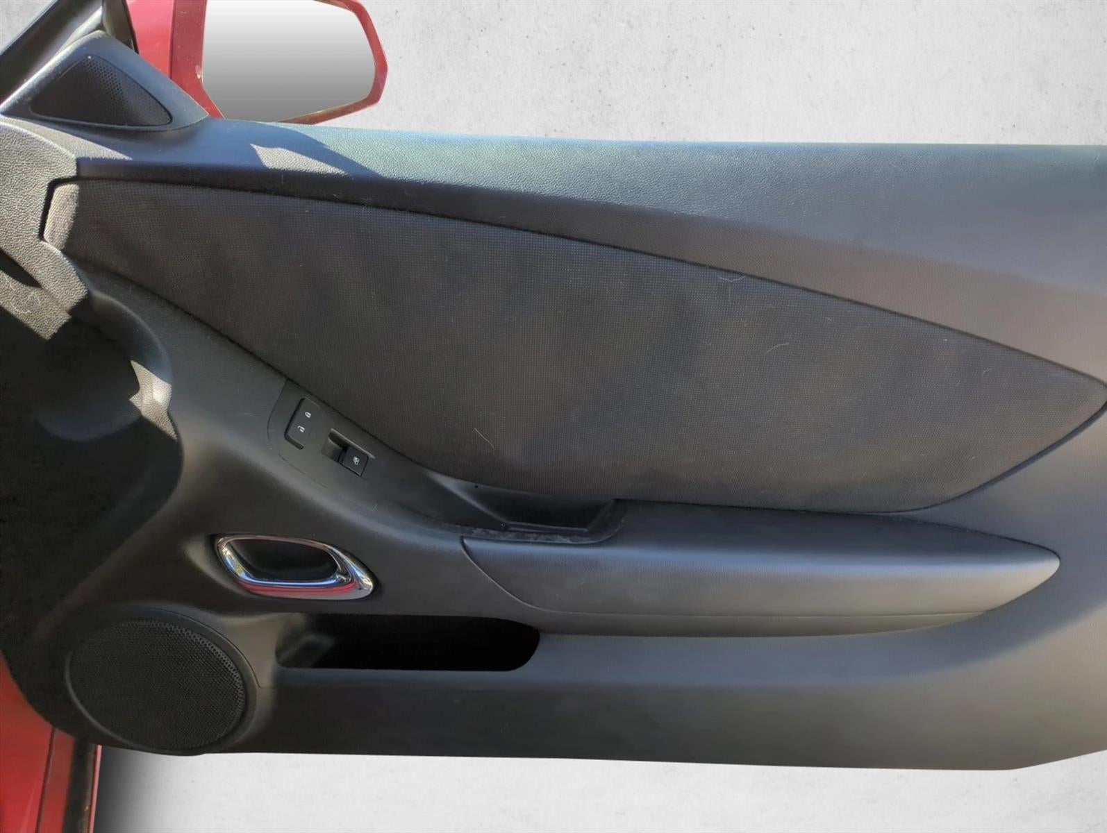 2015 Chevrolet Camaro 2dr Cpe LT w/1LT