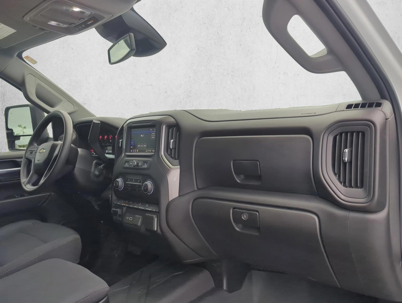 2025 Chevrolet Silverado 2500 HD Crew Cab Standard Box 4-Wheel Drive Custom