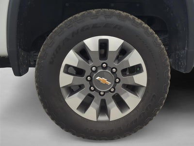 2025 Chevrolet Silverado 2500 HD Crew Cab Standard Box 4-Wheel Drive Custom