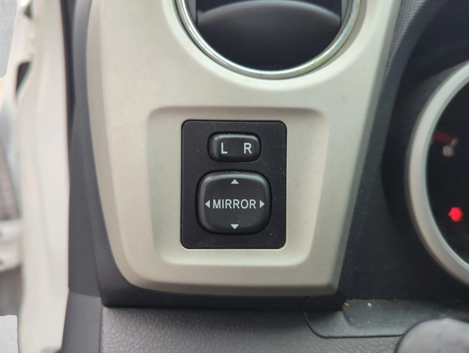 2009 Toyota Matrix 5dr Wgn Auto FWD (Natl)