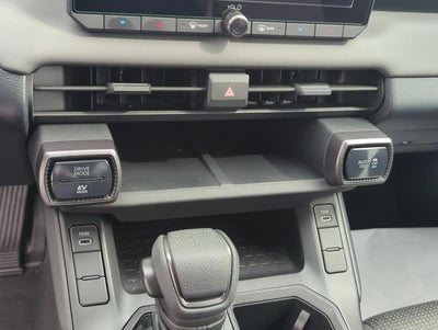 2026 Toyota RAV4 LE FWD (Natl)