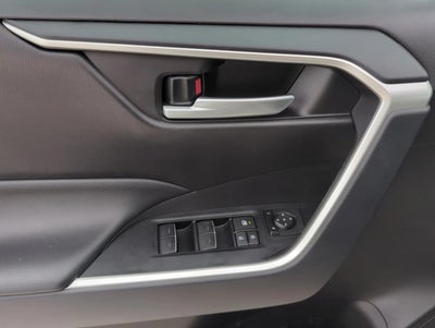 2025 Toyota RAV4 XLE Premium AWD (Natl)