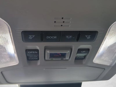 2025 Toyota RAV4 XLE Premium AWD (Natl)