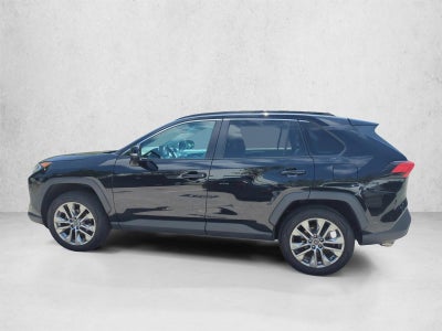 2020 Toyota RAV4 XLE Premium AWD (Natl)