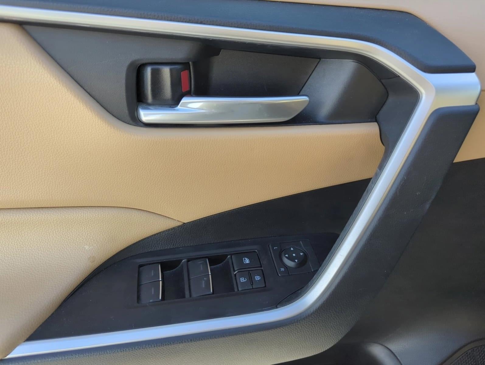 2023 Toyota RAV4 XLE Premium FWD (Natl)