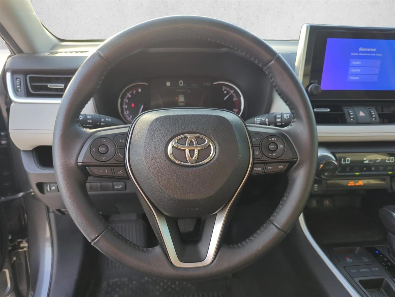 2024 Toyota RAV4 XLE Premium FWD (Natl)