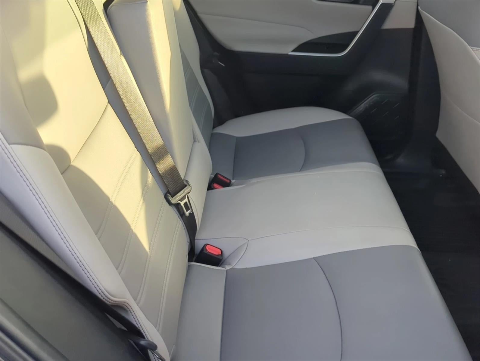 2024 Toyota RAV4 XLE Premium FWD (Natl)