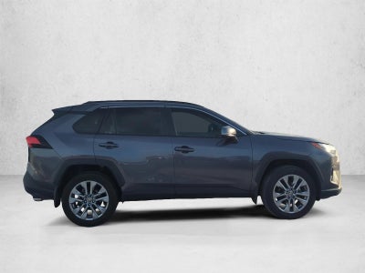 2024 Toyota RAV4 XLE Premium FWD (Natl)