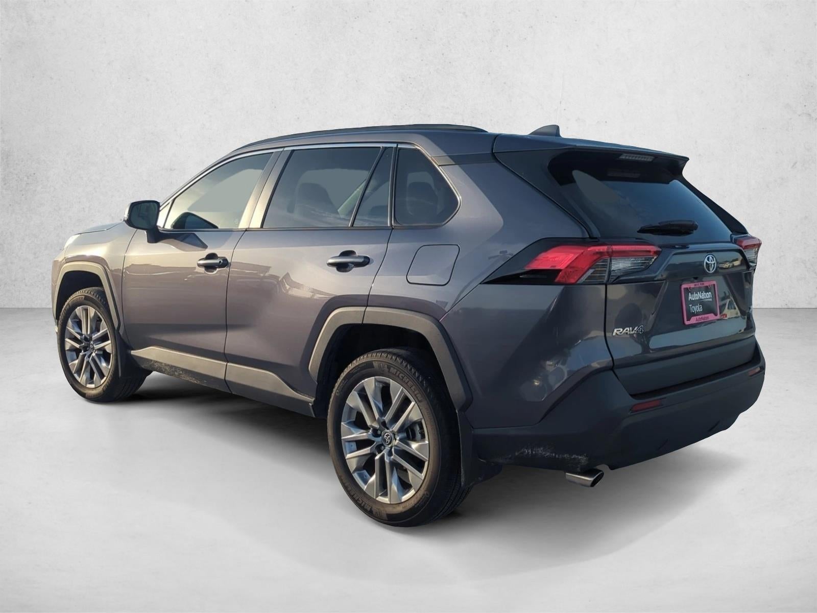 2024 Toyota RAV4 XLE Premium FWD (Natl)