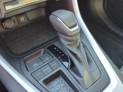 2023 Toyota RAV4 XLE Premium FWD (Natl)