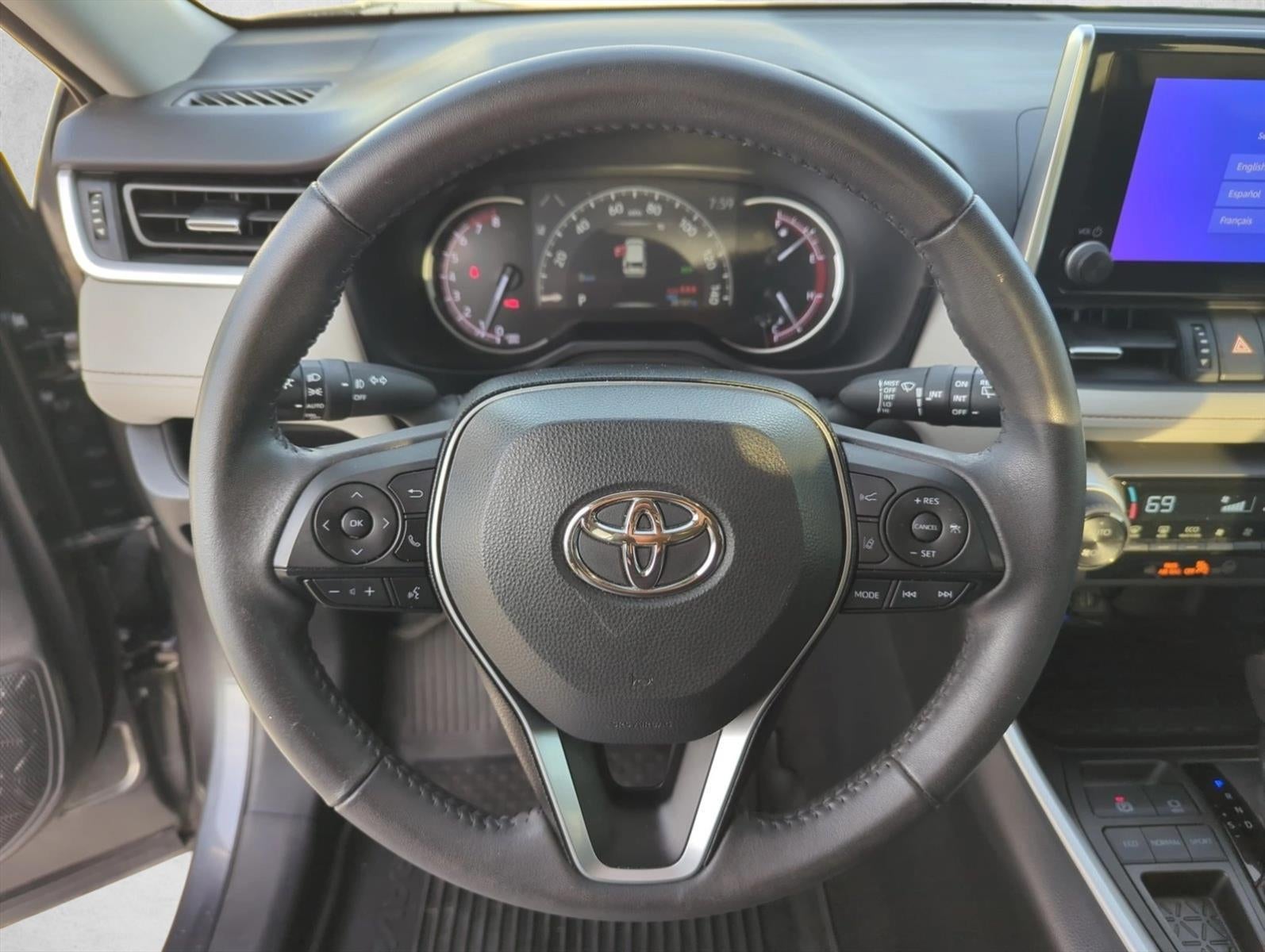 2023 Toyota RAV4 XLE Premium FWD (Natl)
