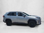 2020 Toyota RAV4 LE FWD (GS)