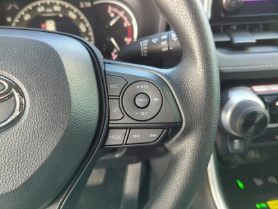 2025 Toyota RAV4 LE FWD (GS)