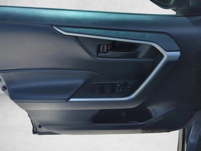 2023 Toyota RAV4 LE FWD (GS)