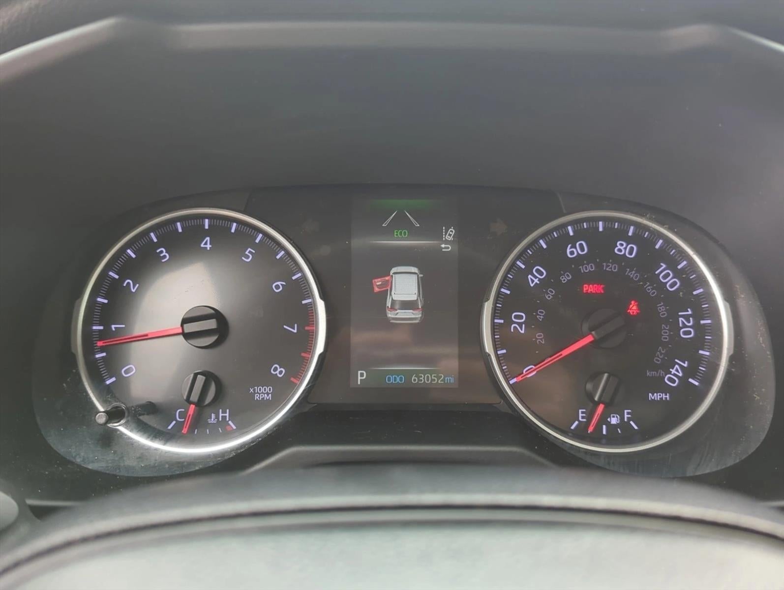 2020 Toyota RAV4 LE FWD (GS)