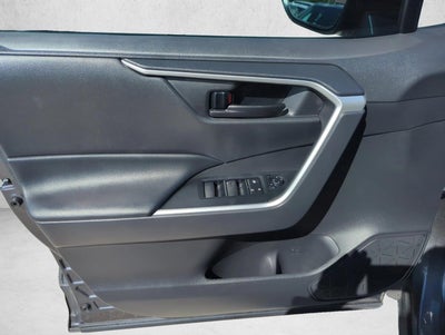 2023 Toyota RAV4 LE FWD (GS)