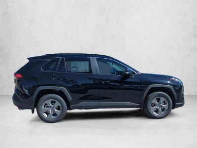 2025 Toyota RAV4 XLE FWD (GS)