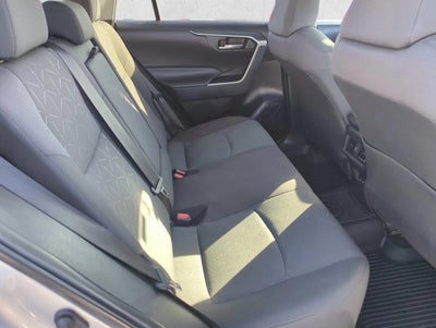 2024 Toyota RAV4 XLE FWD (Natl)