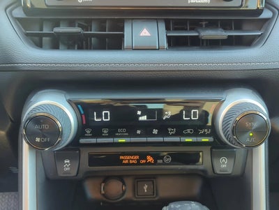 2022 Toyota RAV4 XLE FWD (GS)