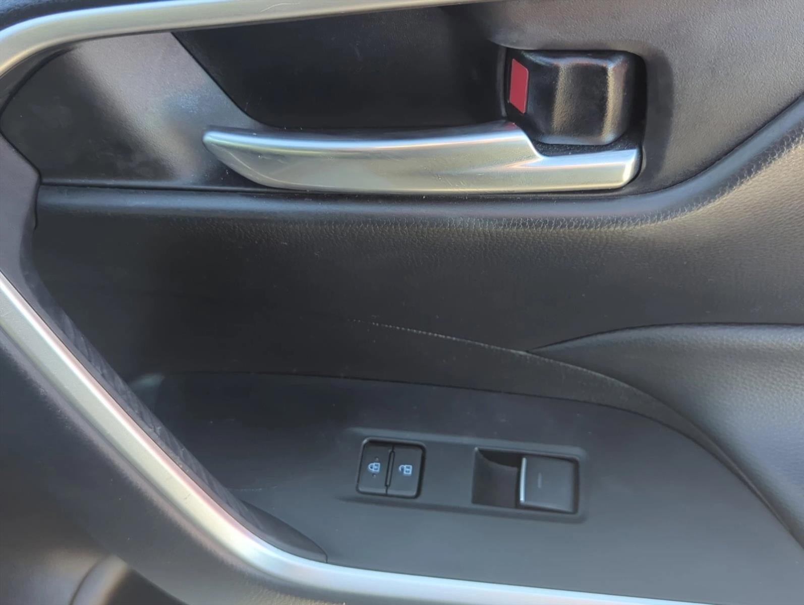 2022 Toyota RAV4 XLE FWD (GS)