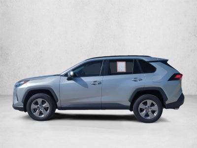 2023 Toyota RAV4 XLE FWD (GS)